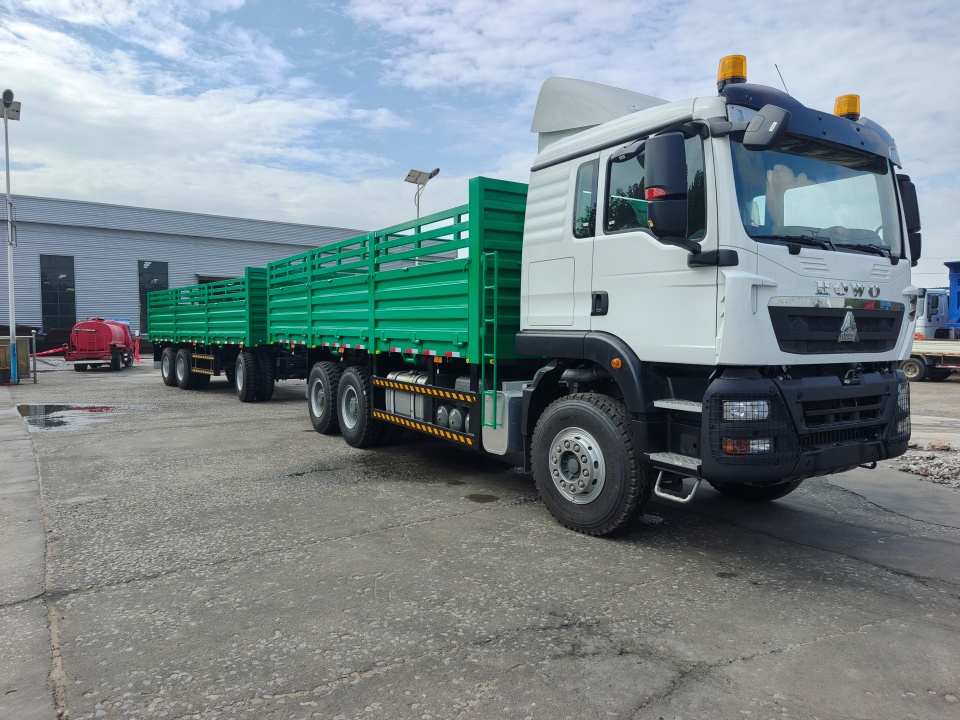 Derun vozidlo Howo Tx400 Trucks and Trailers odoslané do Etiópie