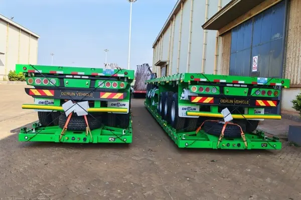 Derun 4 jednotky Tri-Axle Cargo Dropside Semier bol poslaný do Alžírska