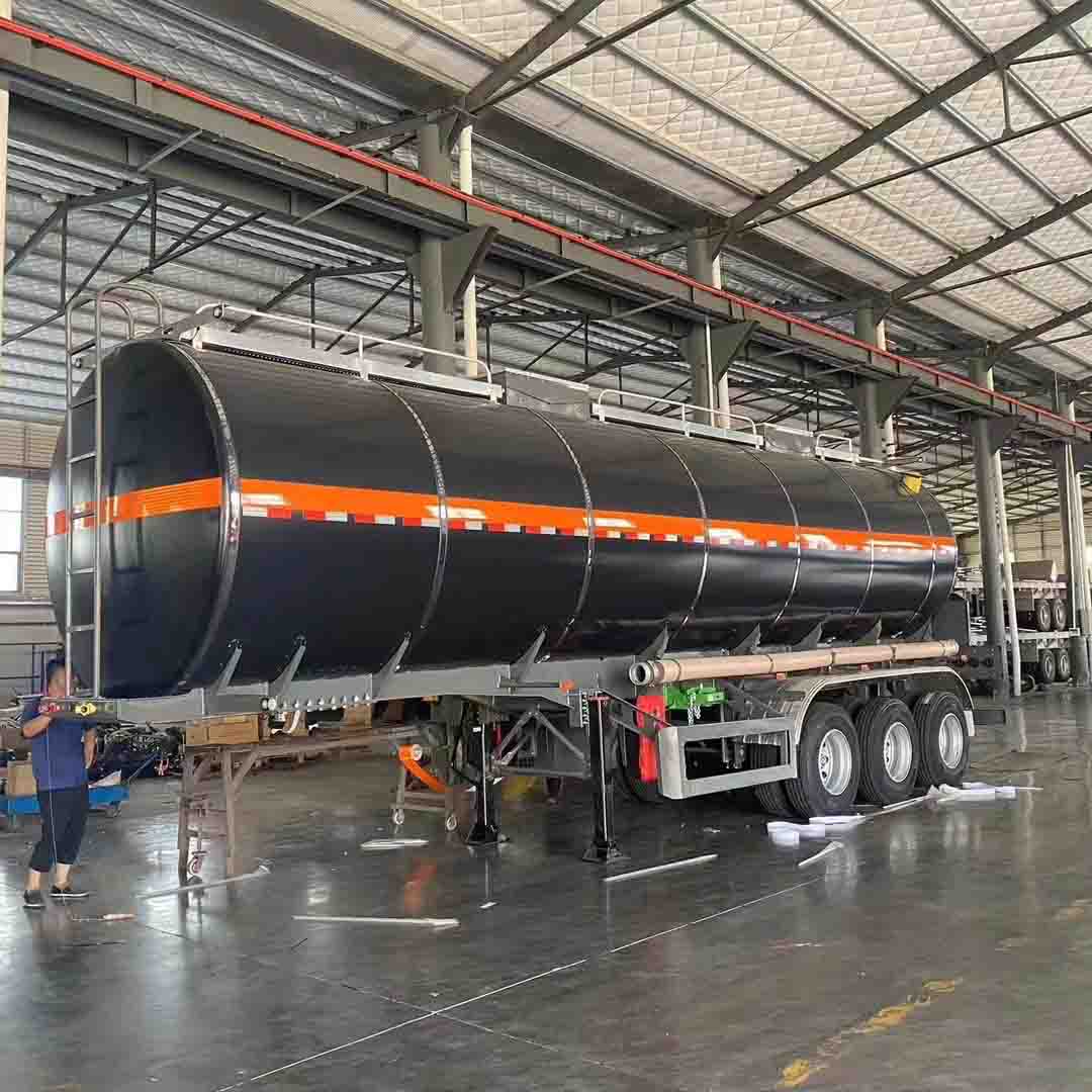 Derun Tri-Axle 36cbm Asfalt Tank Semier Trailer